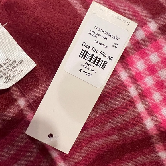 Francesca Pink/Magenta Plaid Shawl w Fringe at Bottom 100% Polyester NWT OS - Picture 8 of 11